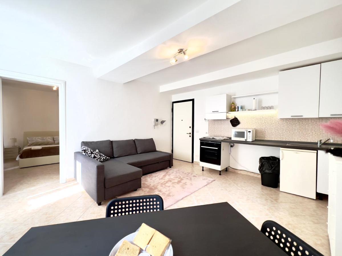 Casa Nandina In Centro Apartment Rapallo Luaran gambar